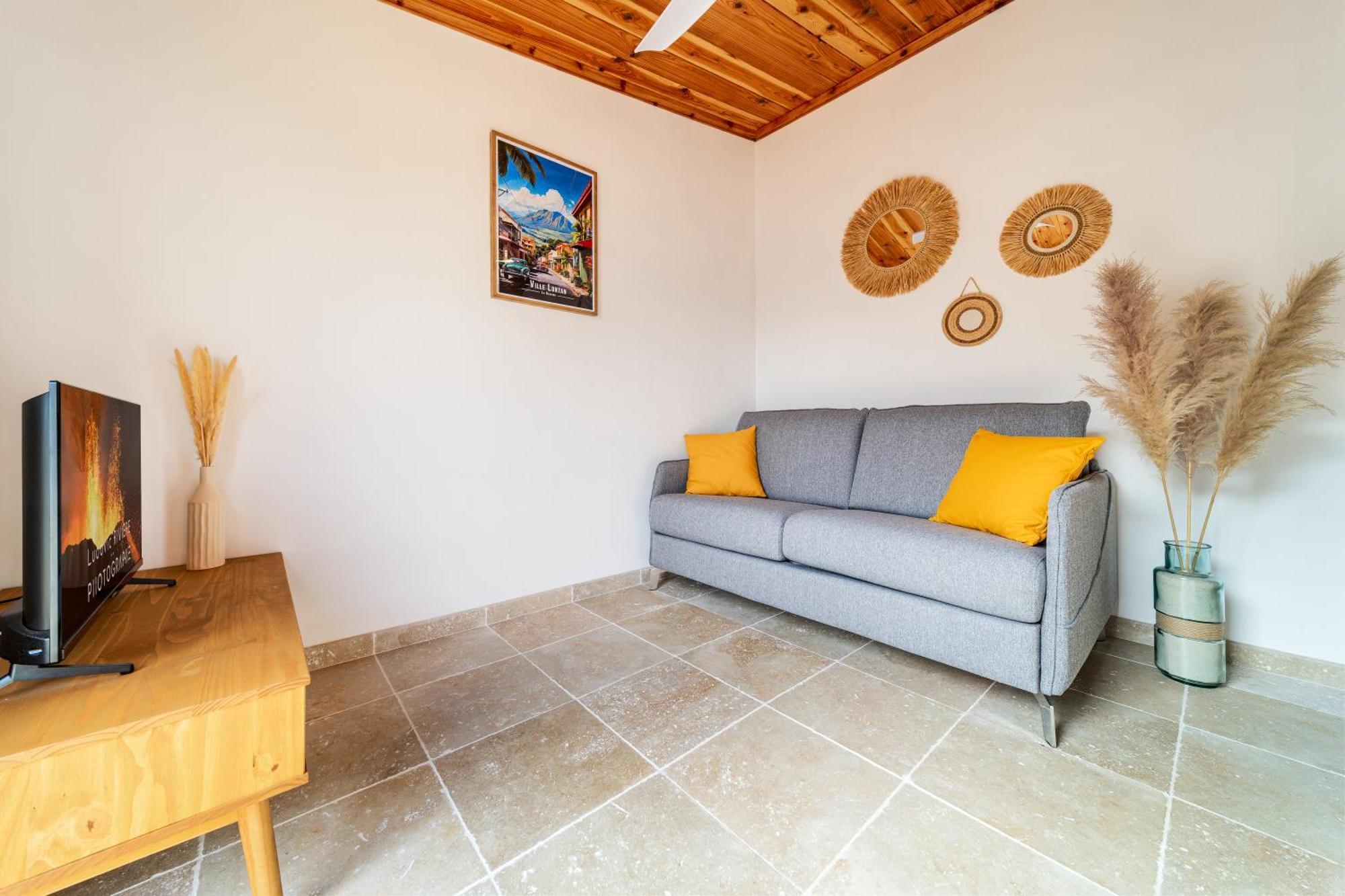 Bungalow L'Escale De Takamaka Saint-Benoît المظهر الخارجي الصورة