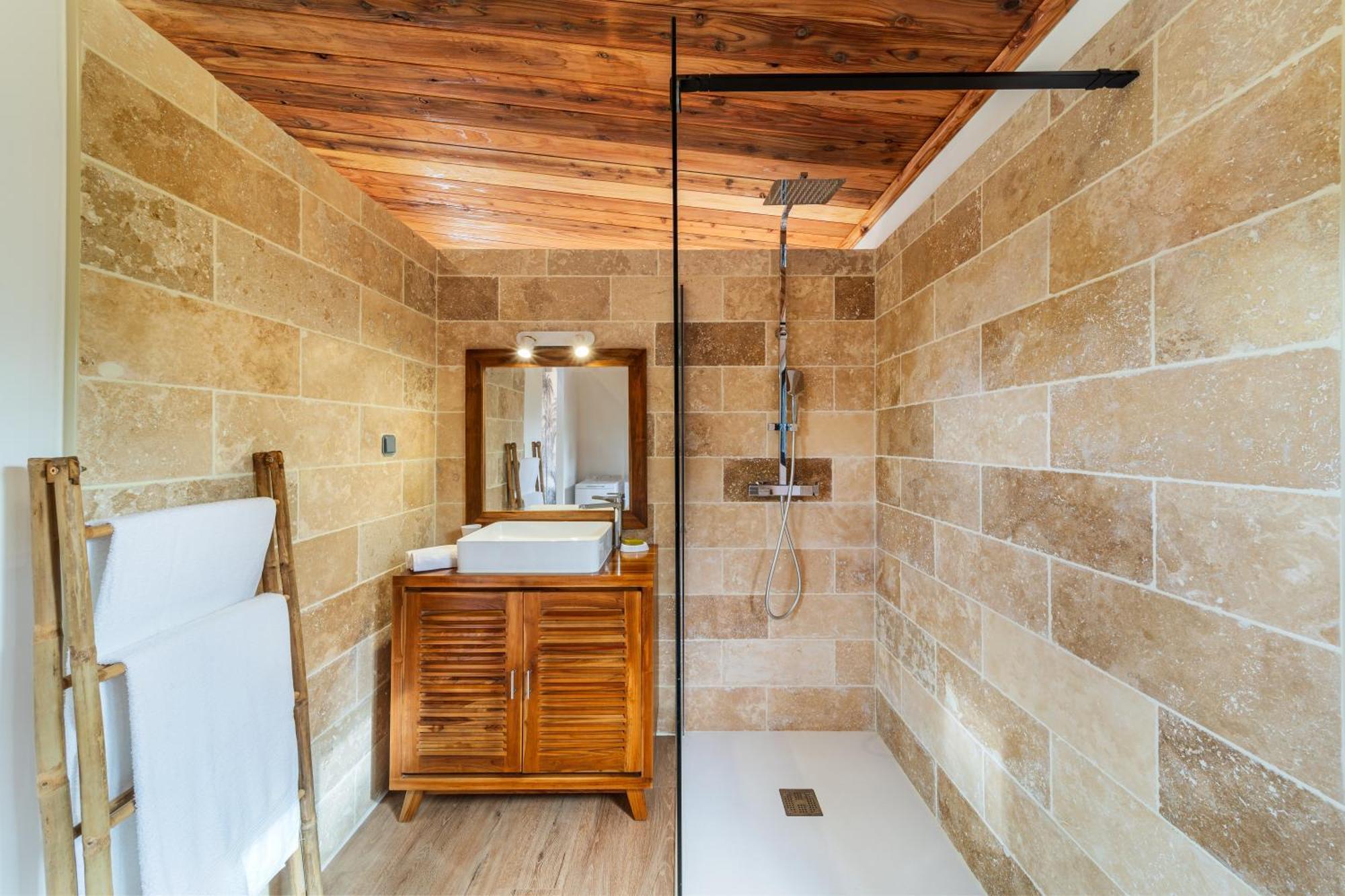 Bungalow L'Escale De Takamaka Saint-Benoît المظهر الخارجي الصورة